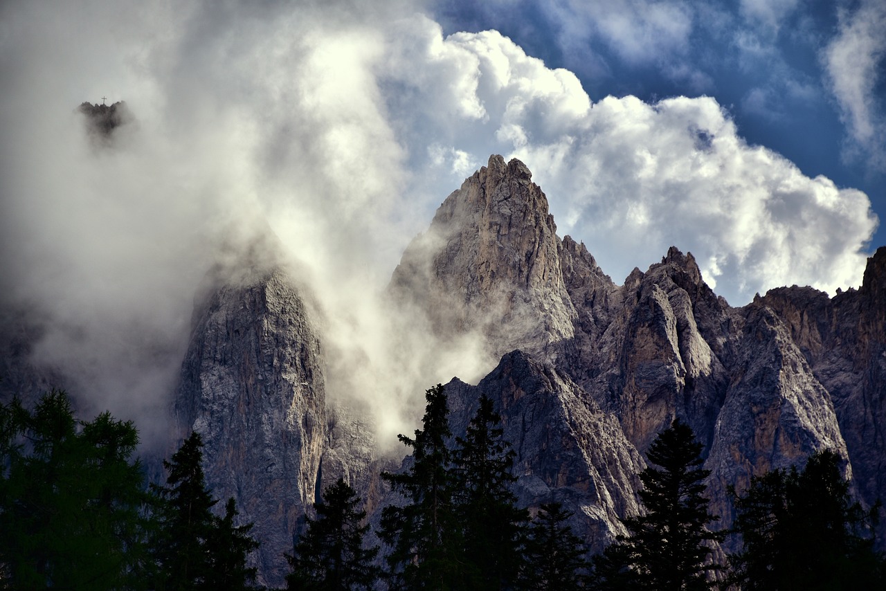 val pusteria south tyrol italy free photo