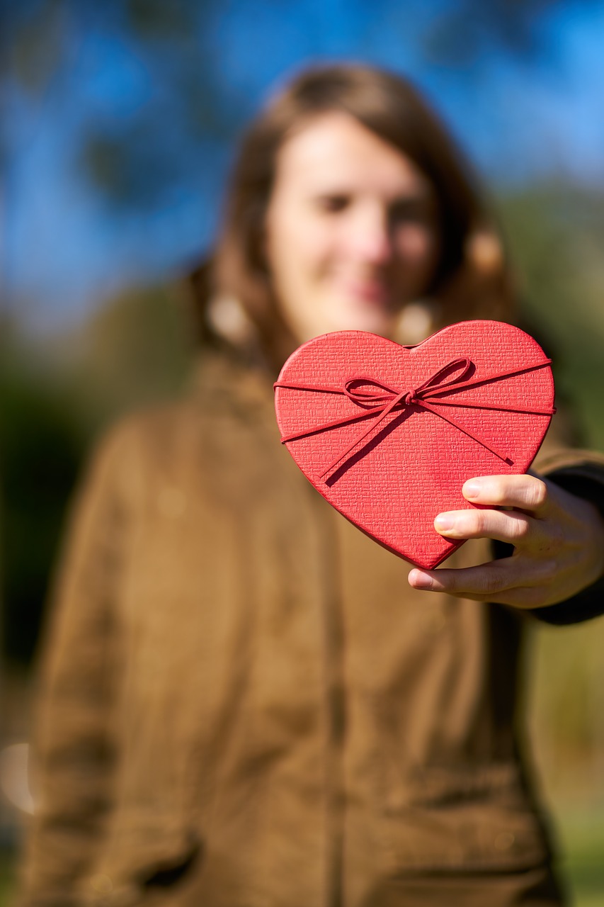 valentine's day  love  celebration free photo