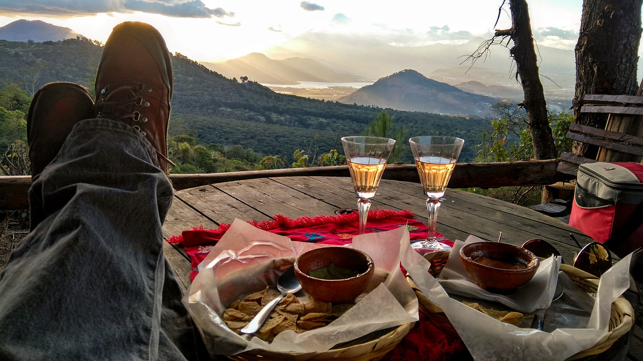 valley relaxing dinner free photo