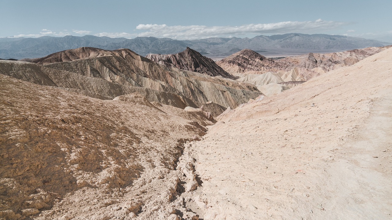 valley crevice nature free photo