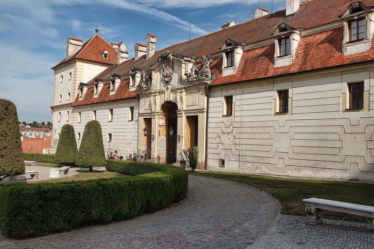 valtice czech republic castle free photo