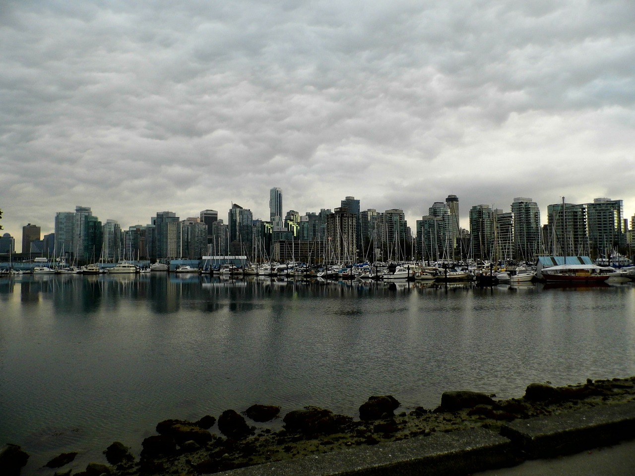 vancouver canada skyline free photo