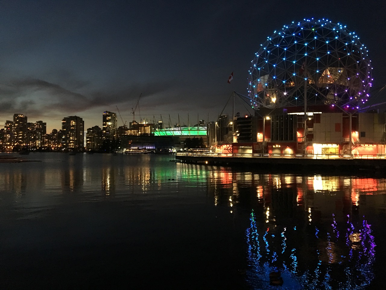 vancouver  downtown  science world free photo