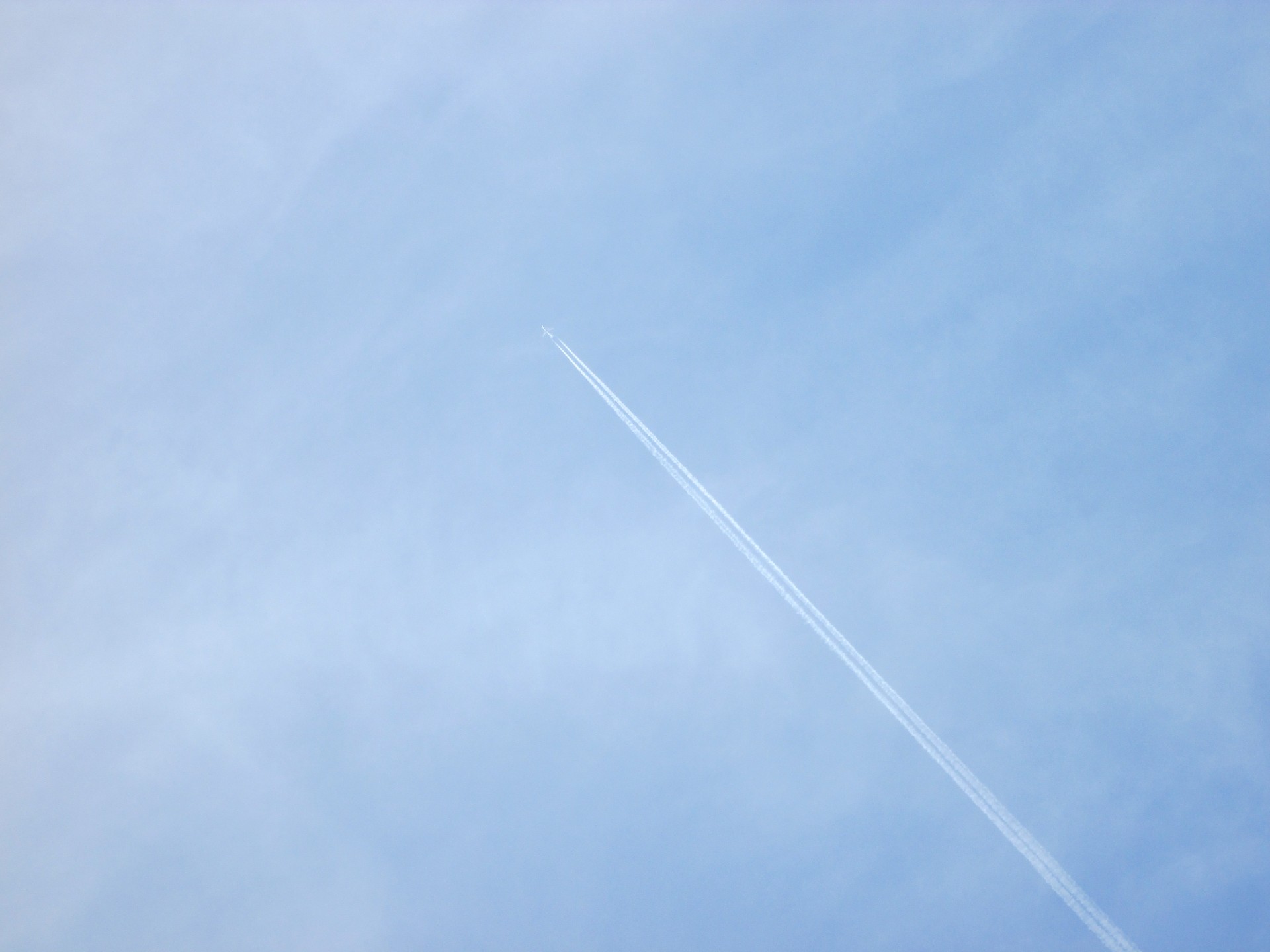 sky vapor trail free photo