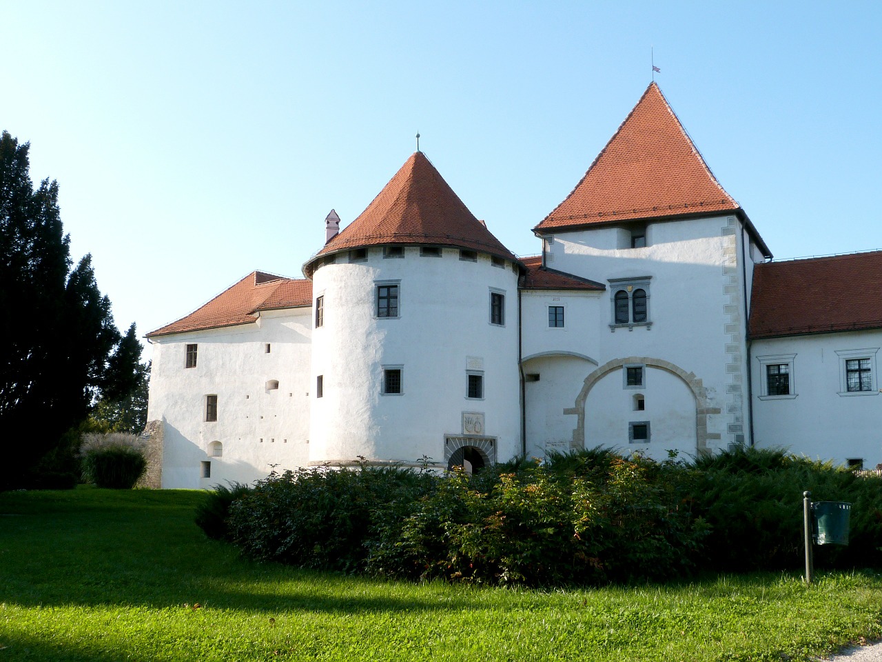 varazdin fortress old free photo