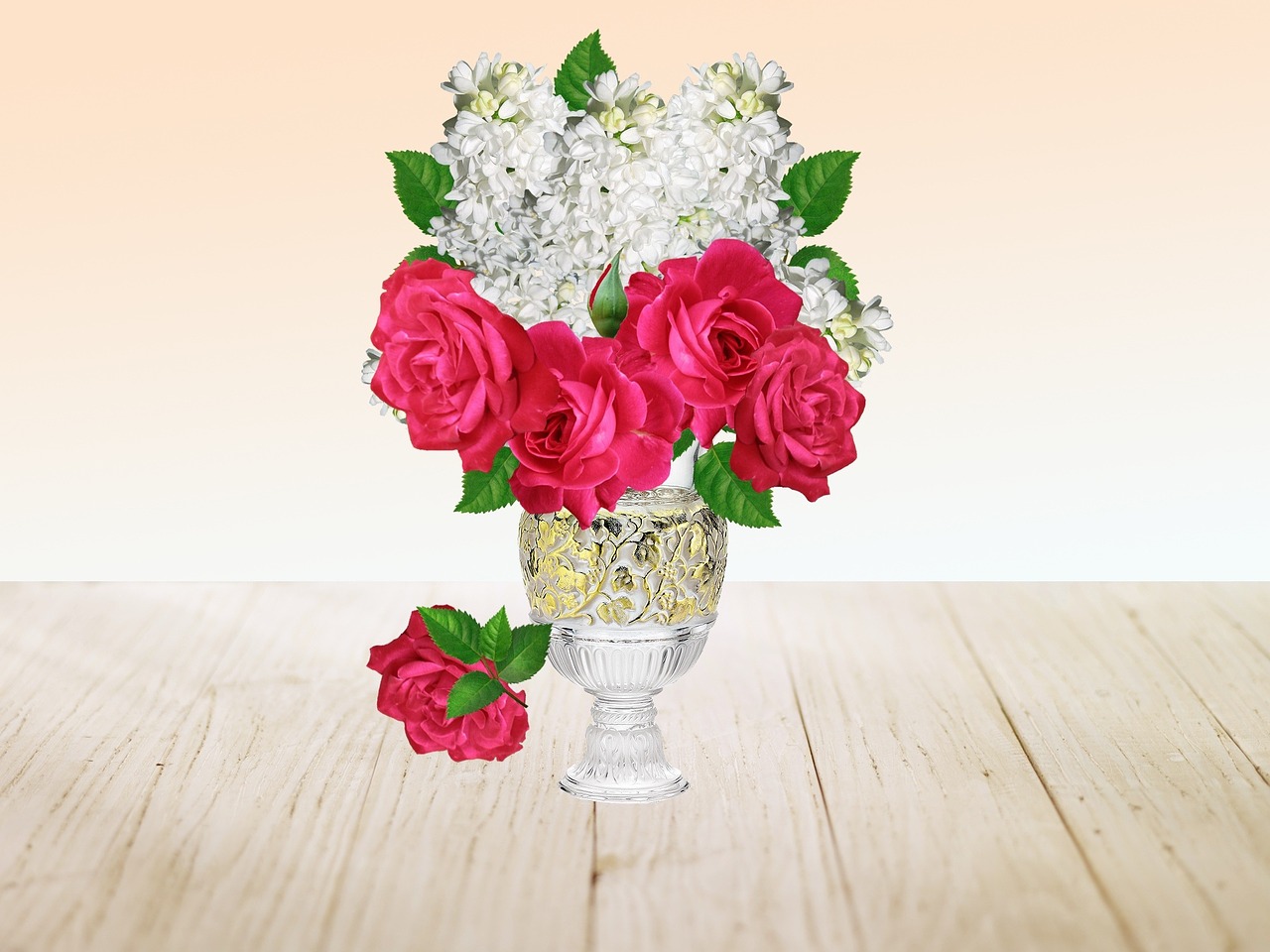vase lilac bouquet free photo