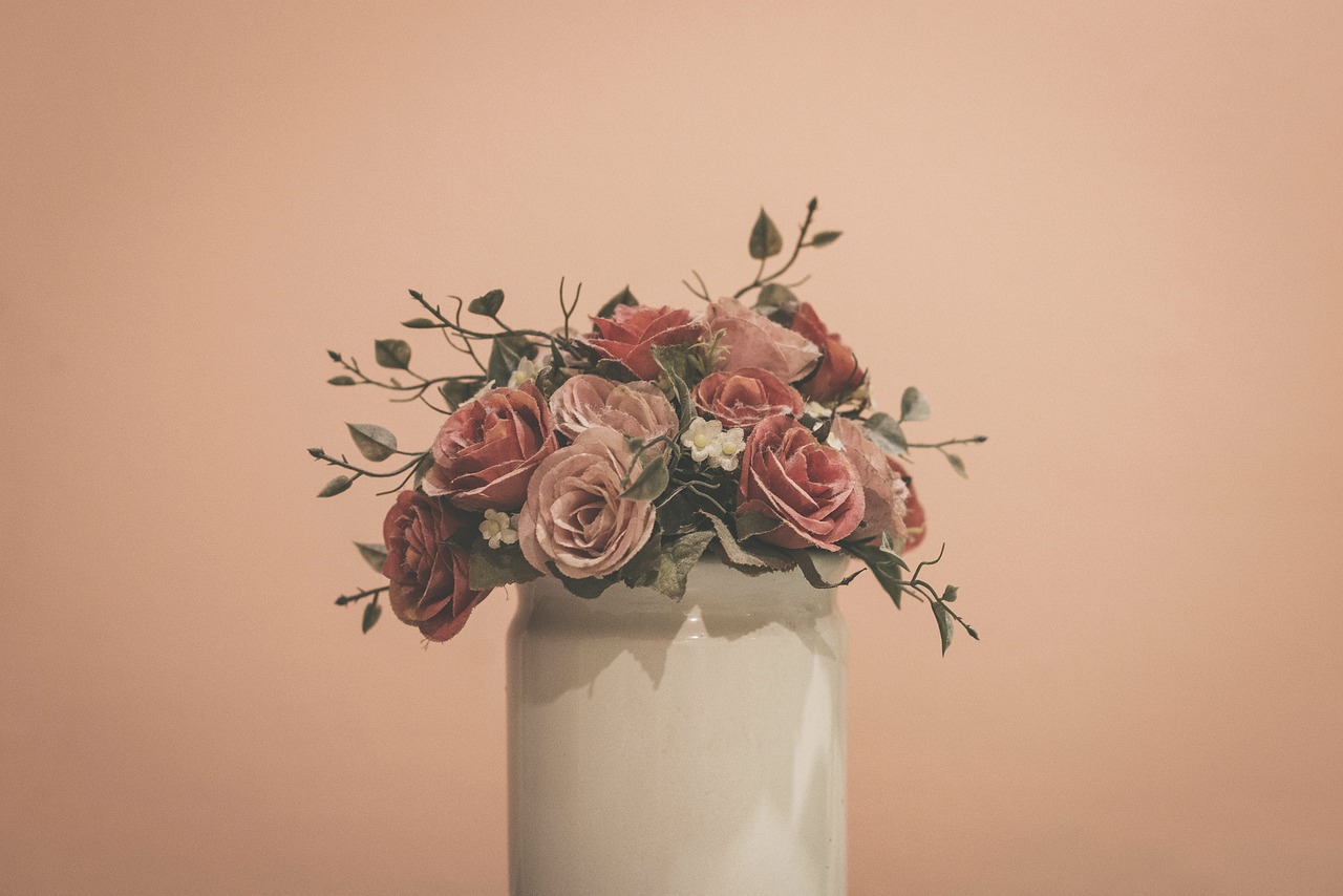 vase bouquet flowers free photo