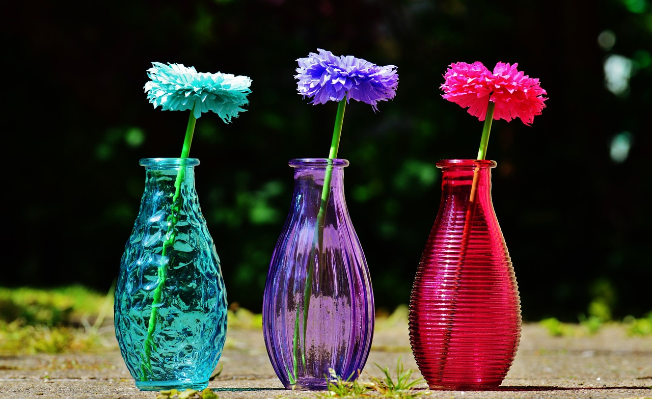 vases glass colorful free photo