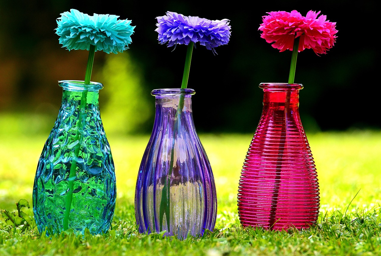vases glass colorful free photo