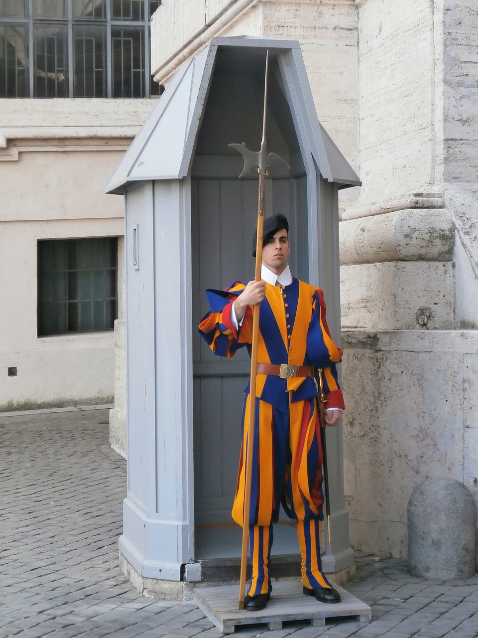 swiss guards basilica soldier free photo