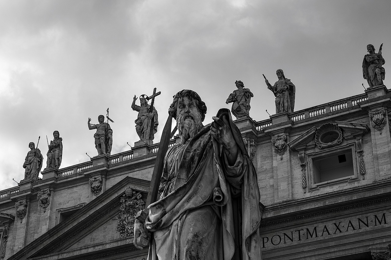 vatican statues sky free photo