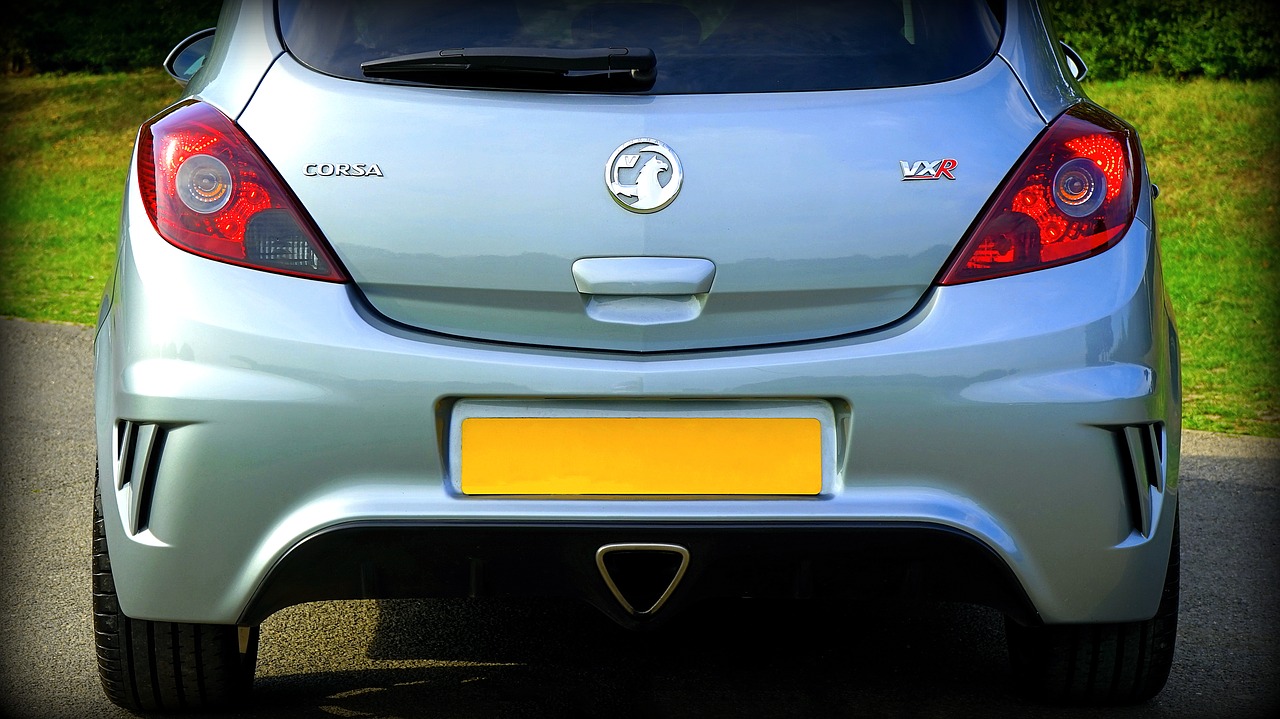 vauxhall corsa car free photo