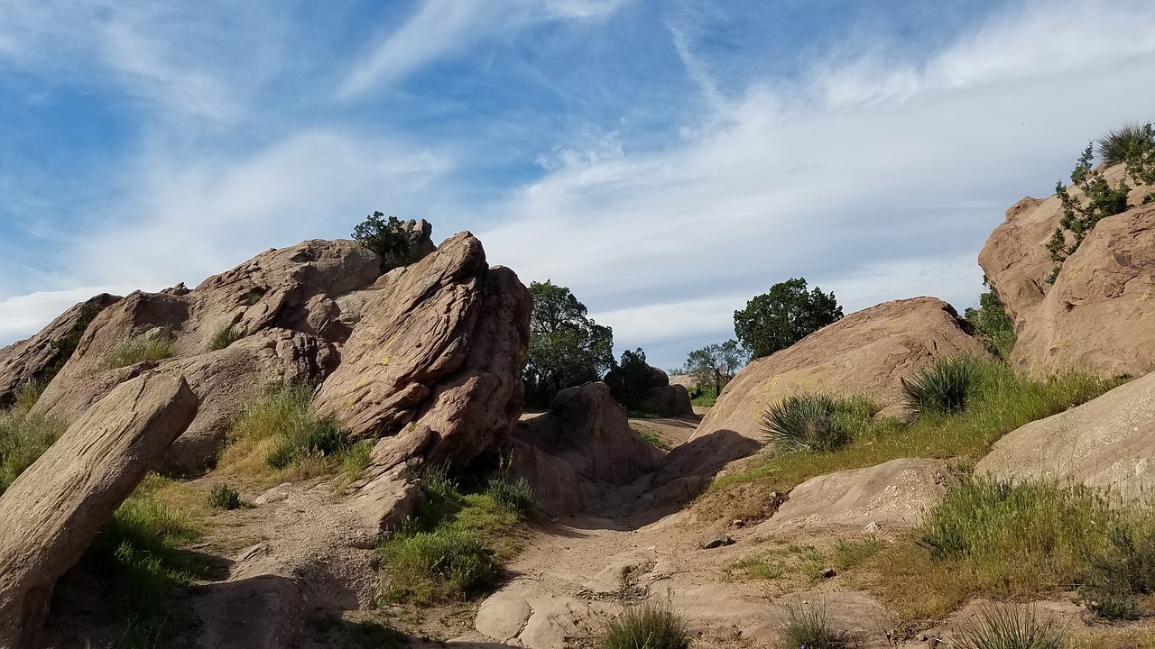 vazquez rocks nature california free photo