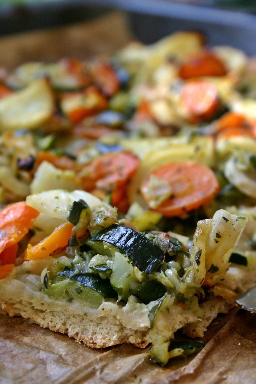 vegetable pizza pizza eat free photo