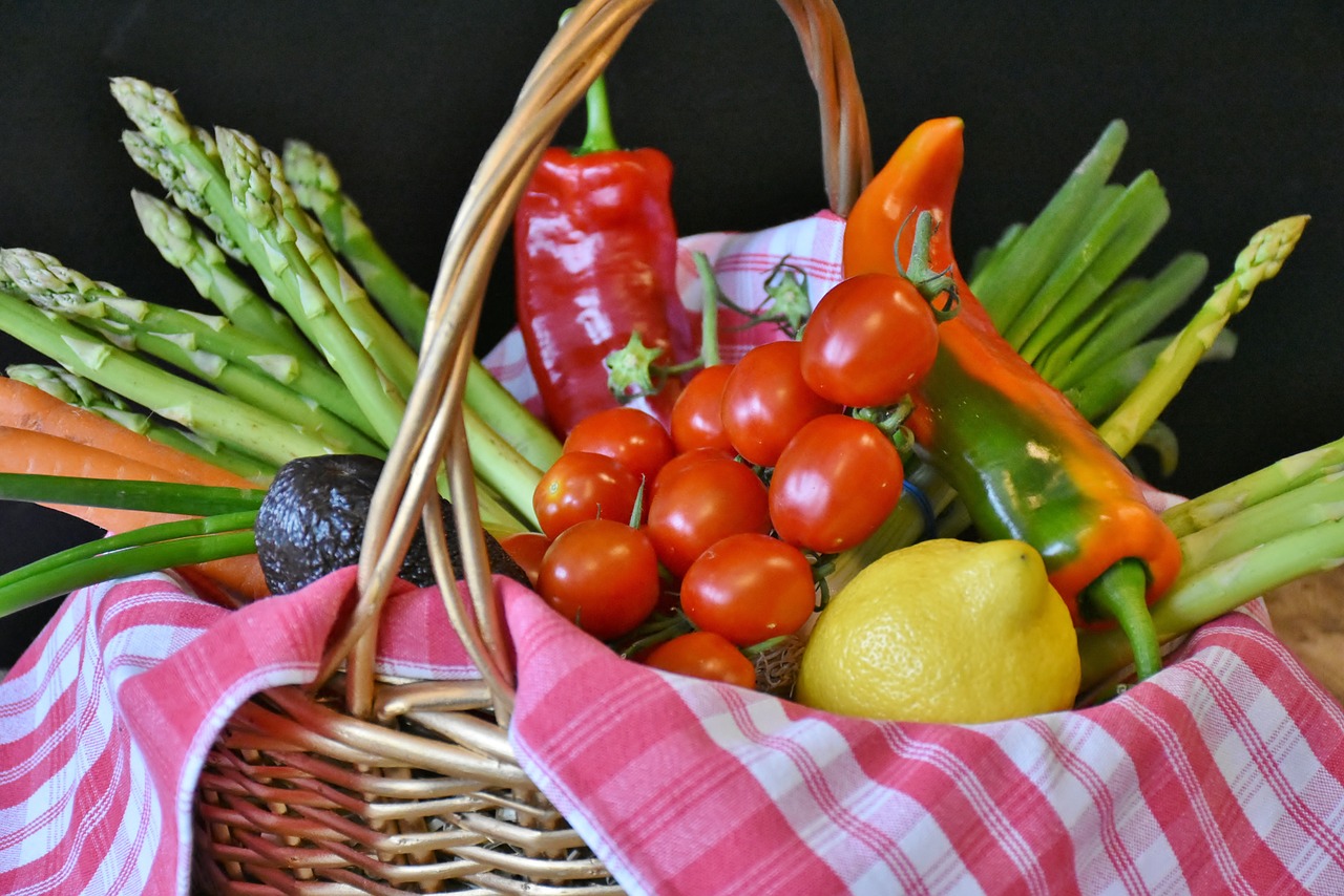 vegetables asparagus tomatoes free photo