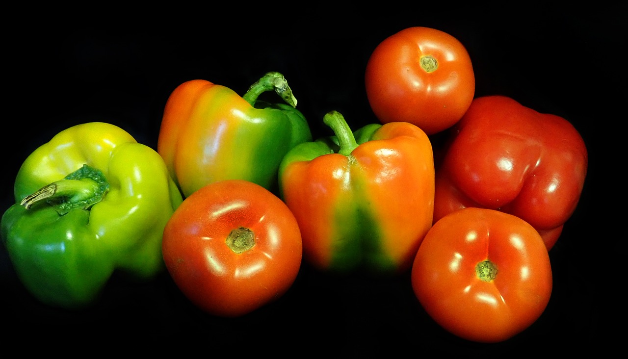 vegetables  cooking  capsicums free photo