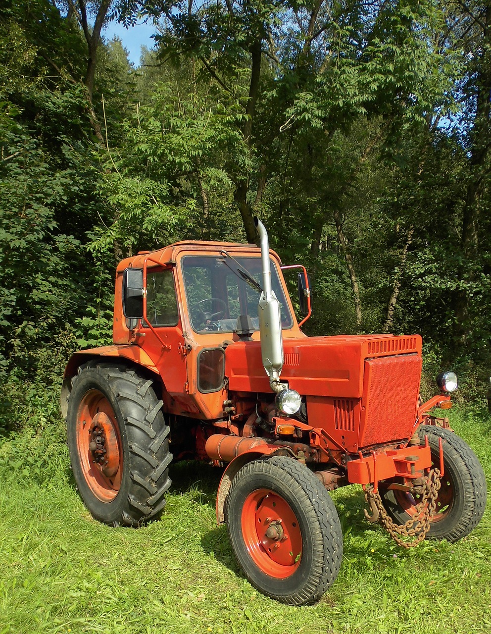 vehicle tractor belarus free photo