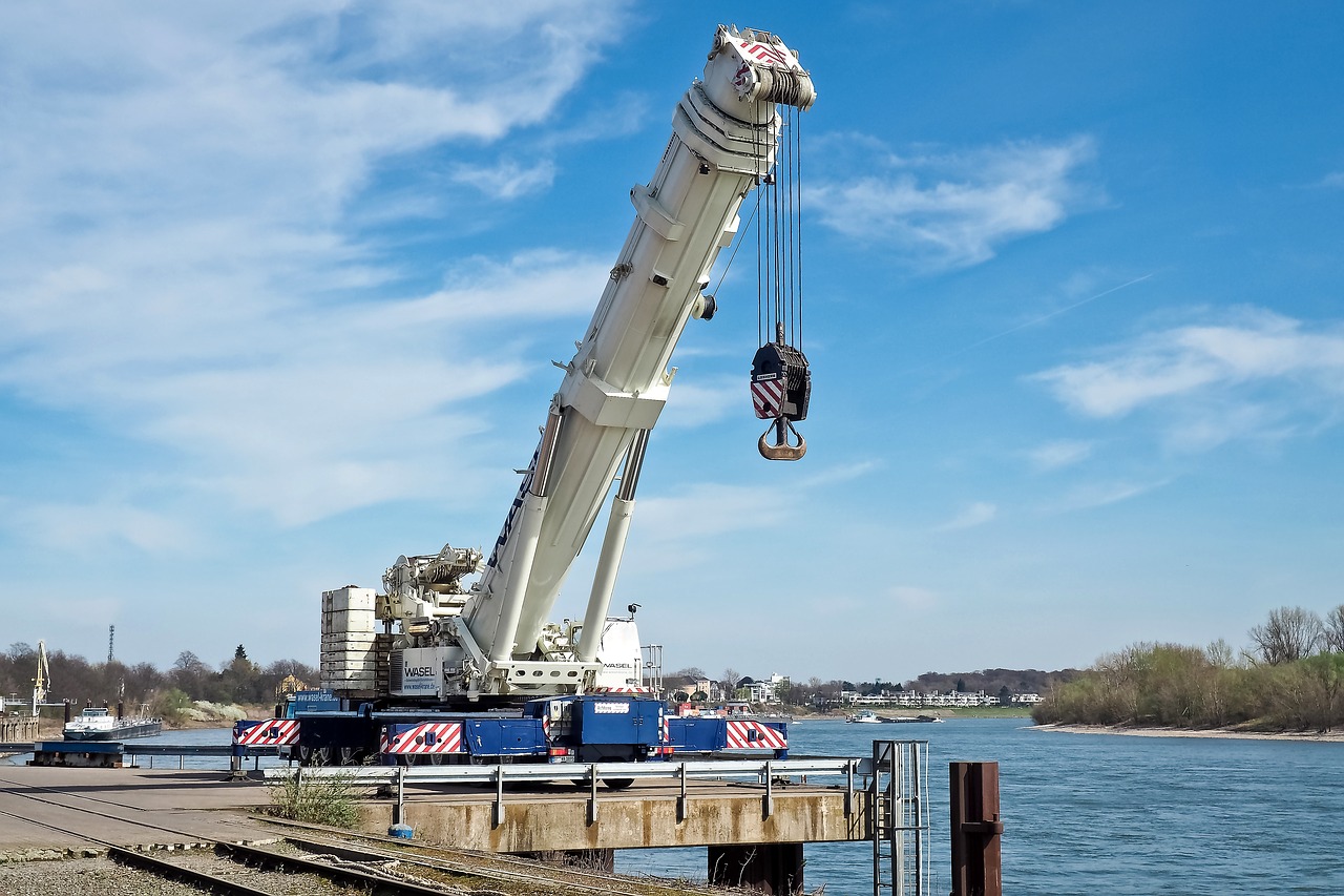 vehicle crane machine free photo