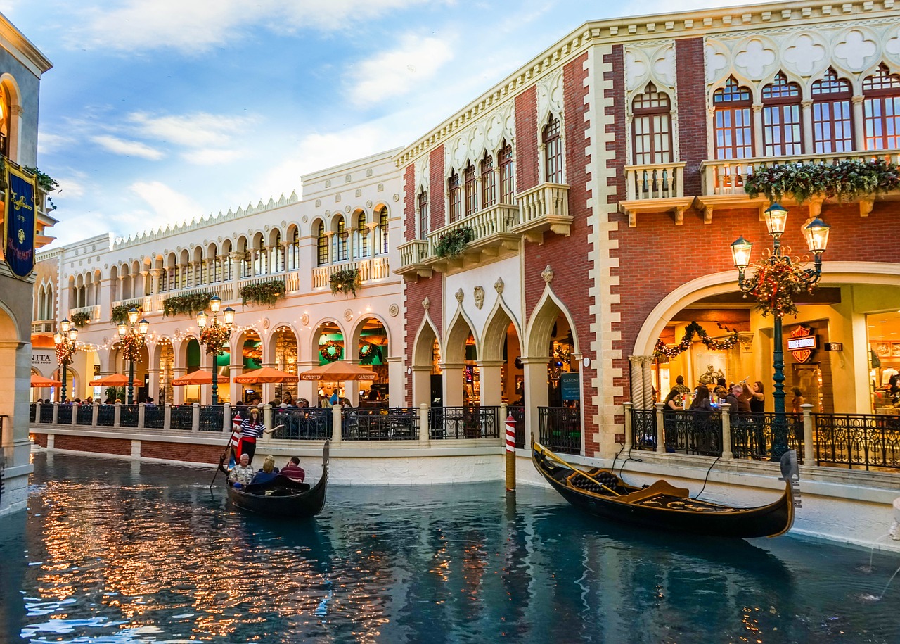 venetian las vegas gondola free photo