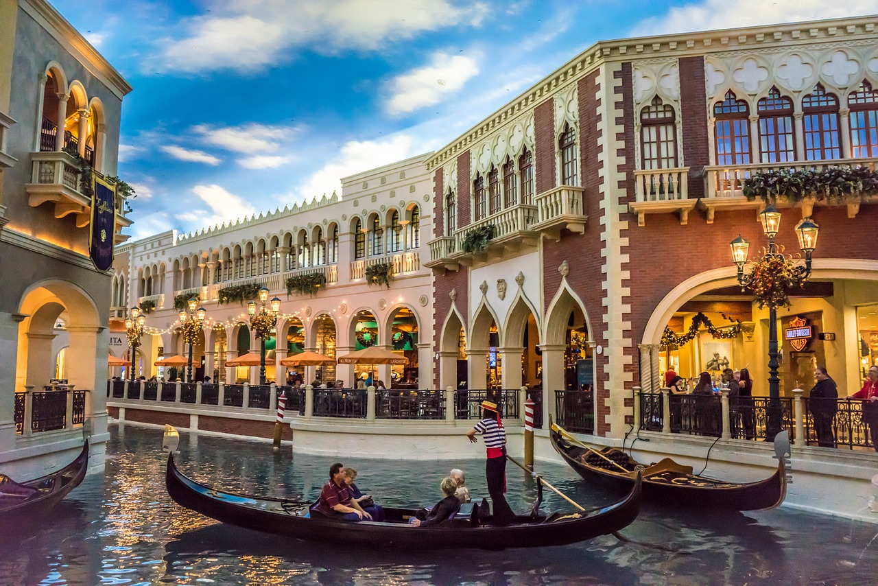 venetian las vegas gondola free photo