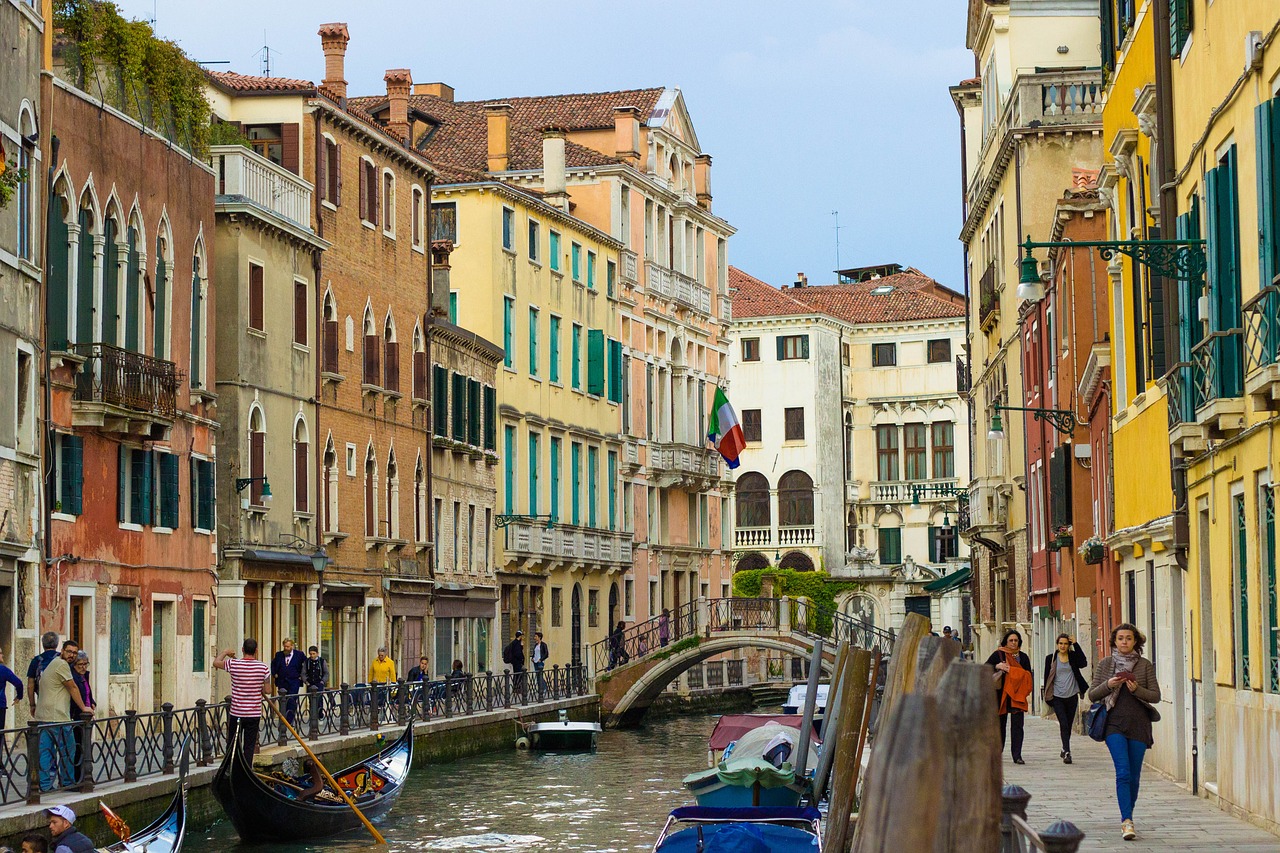 venetian canal renaissance italy venice free photo