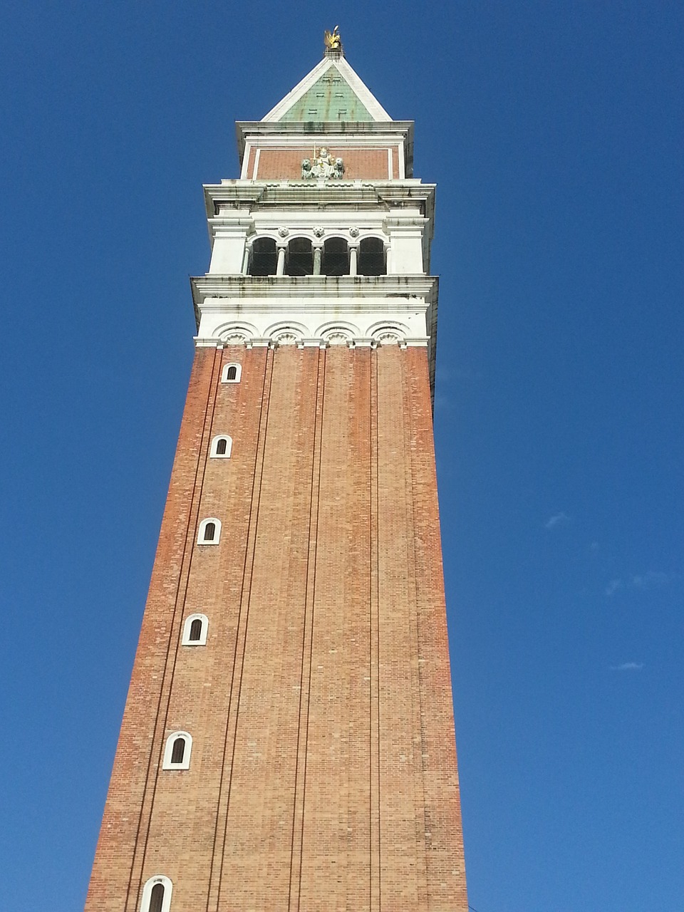 venice blue sky free photo