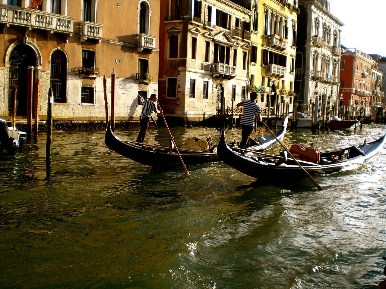 venice channel boats free photo