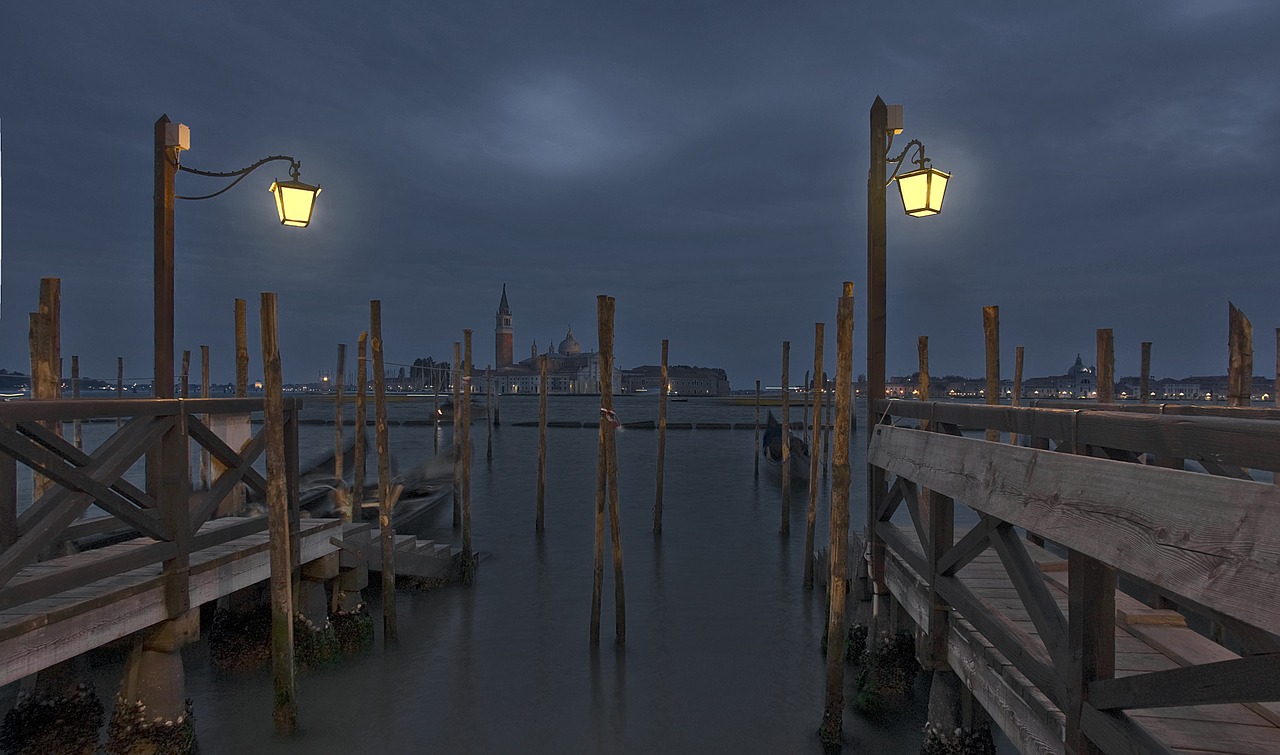 venice italy gondola free photo