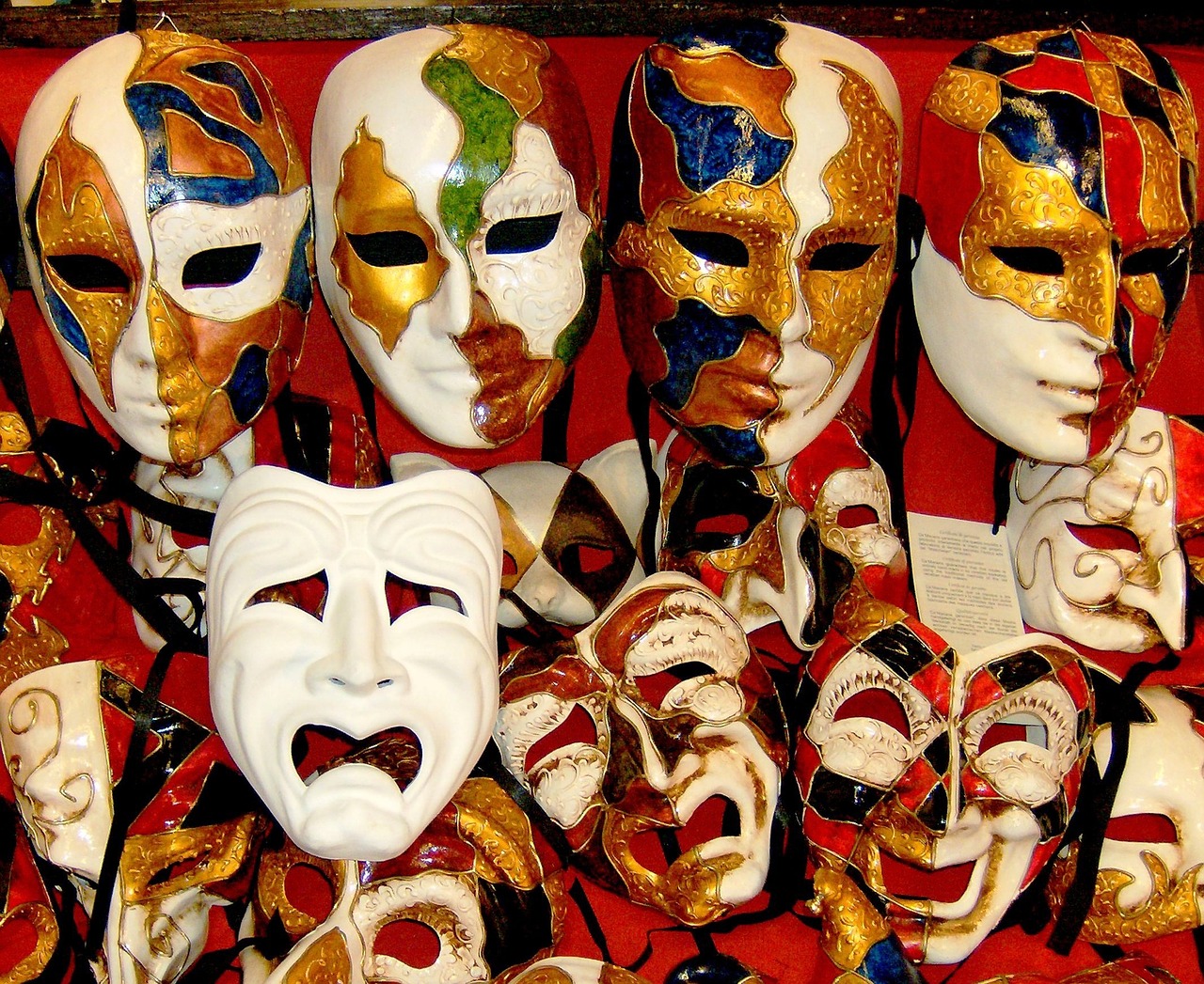 venice masks carnival free photo