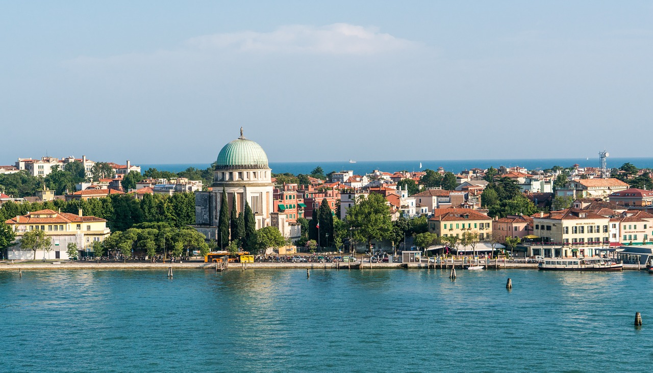 venice italy coastline free photo