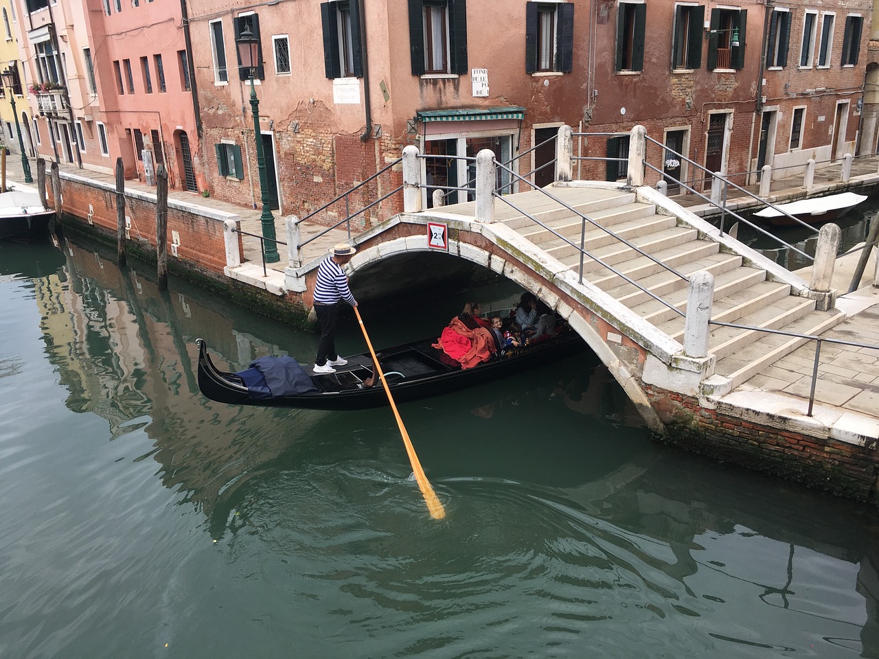 venice bridge architecture free photo