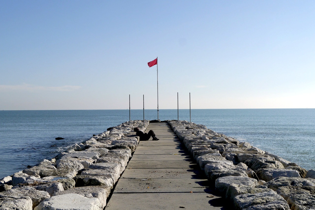 venice road the old man free photo