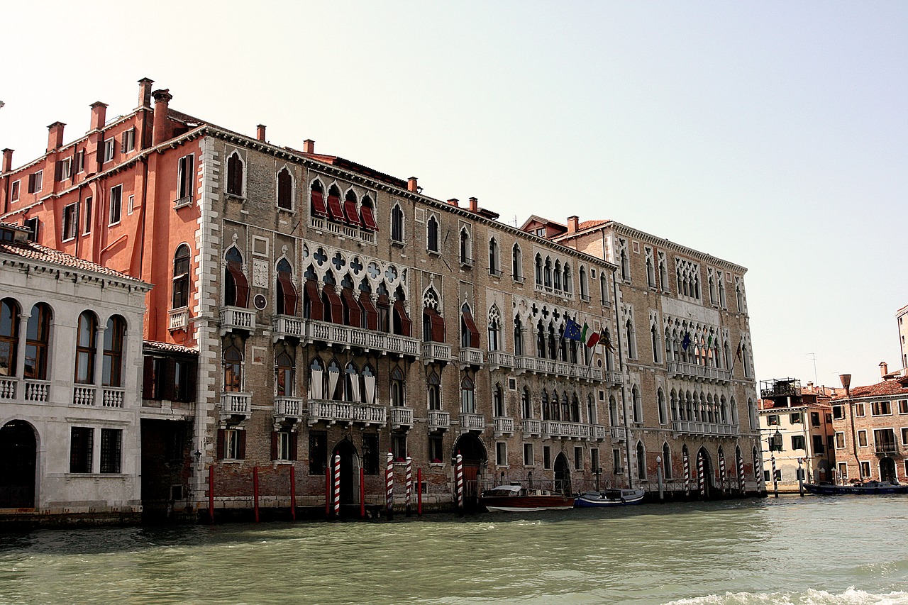 venice house channel free photo