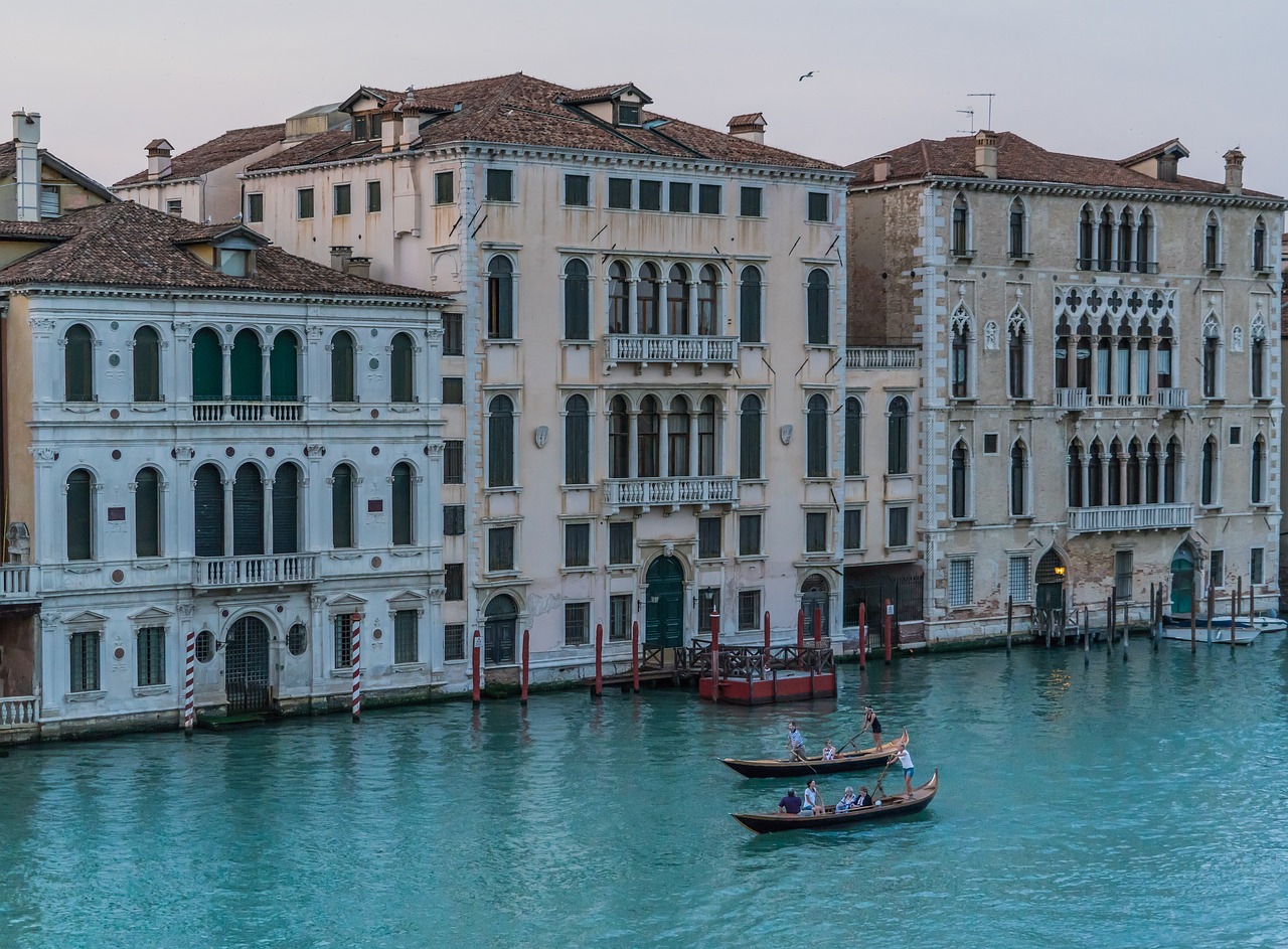 venice italy gondola free photo