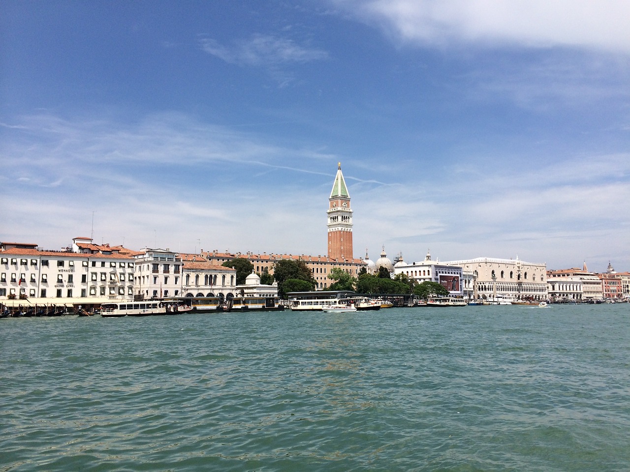 venice doge's palace sea free photo