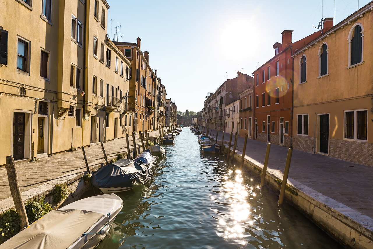 venice street water free photo