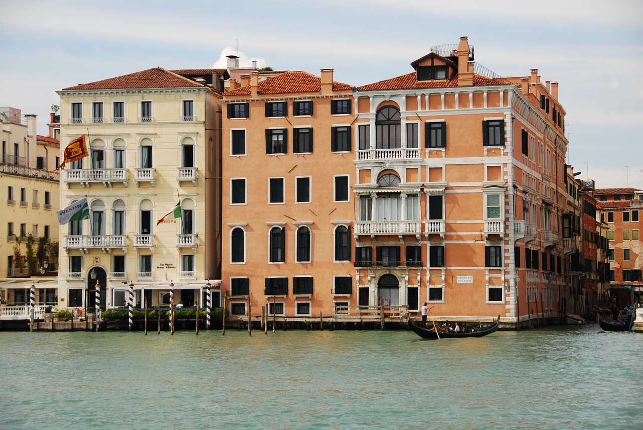 venice palaces water free photo