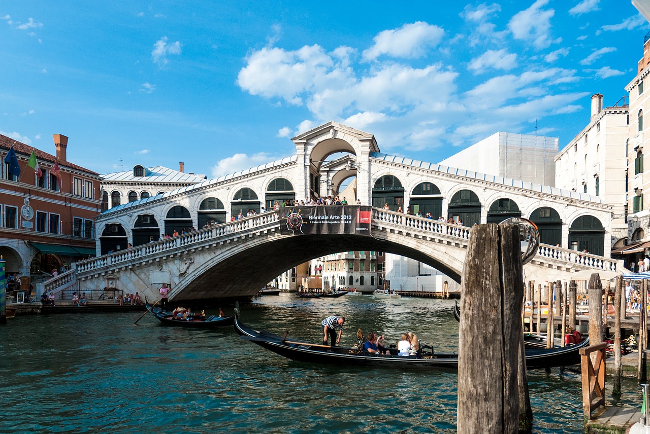 venice the sun holidays free photo