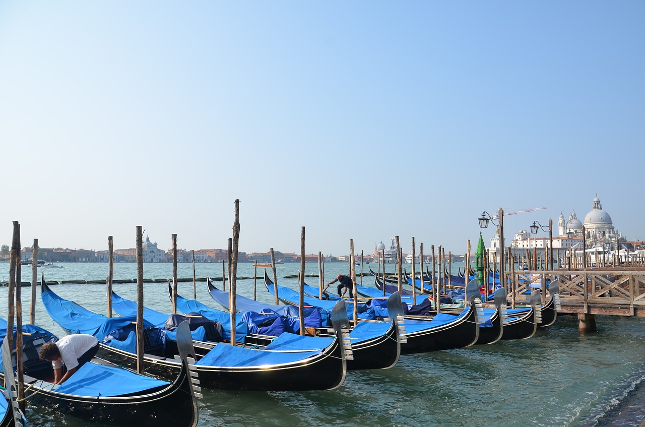 venice gondolas italy free photo