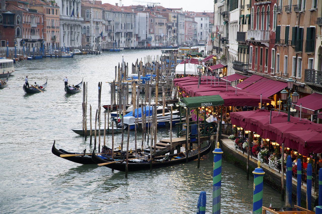 venice canoe italy free photo