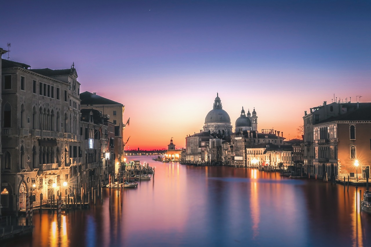 venice basilica di santa maria della salute free photo