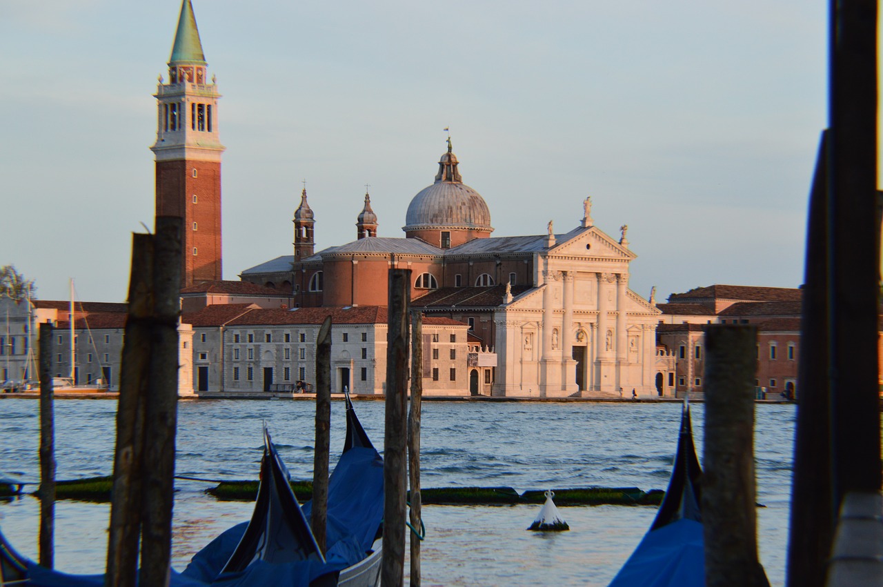 venice church canal free photo