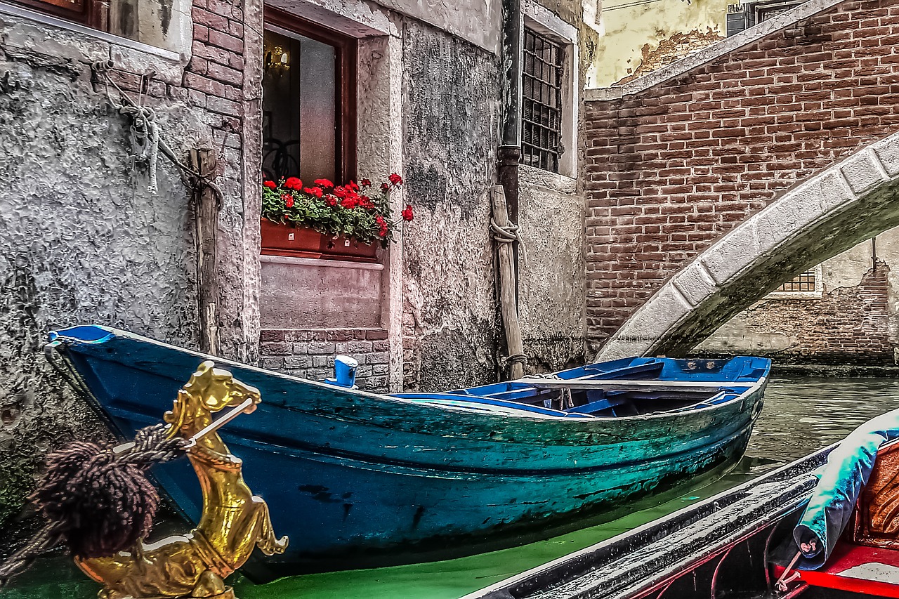 venice gondola boat free photo