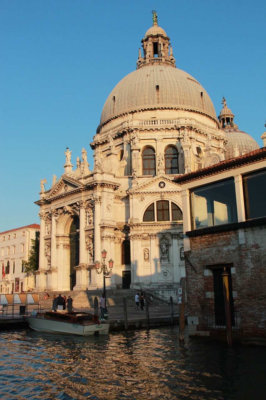 venice channel holiday free photo