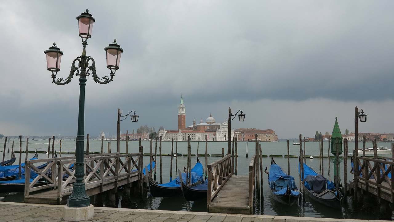 venice gondolas street lighting free photo