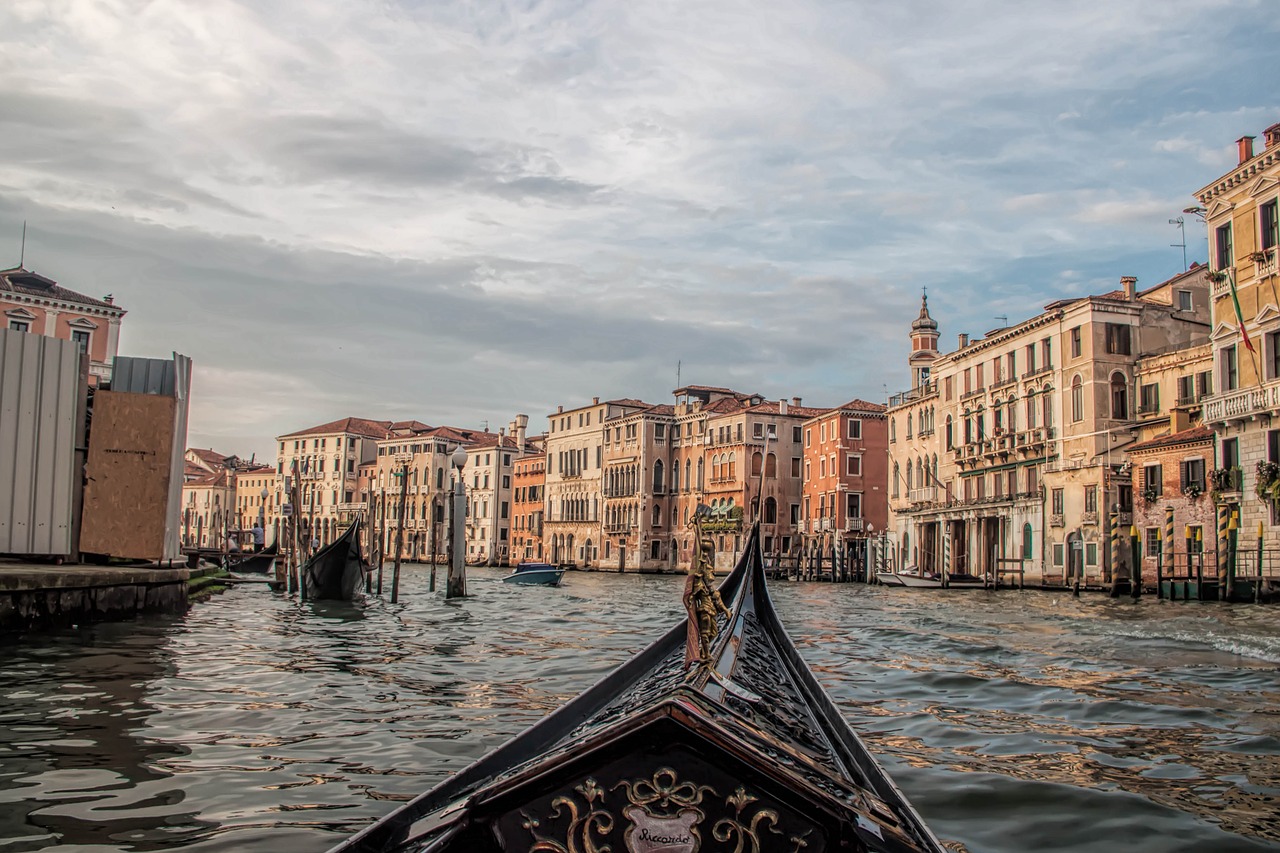 venice italy gondola free photo