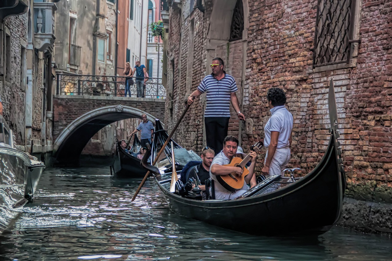 venice italy gondola free photo