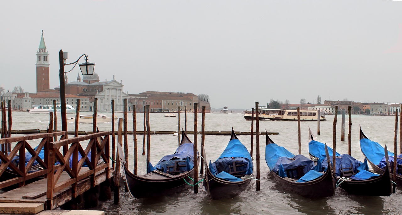 venice  water  gondola free photo