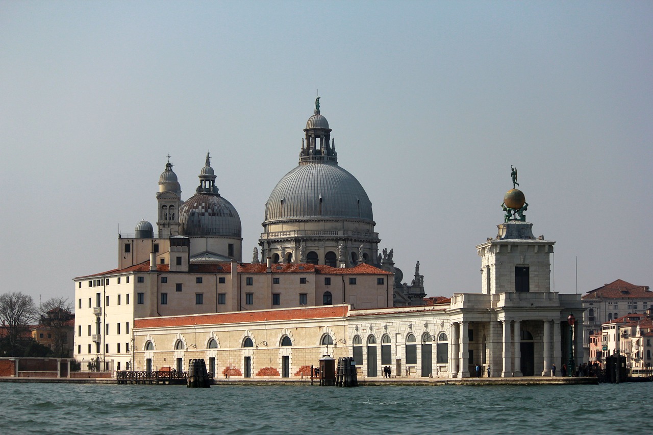 venice  lagoon  architecture free photo