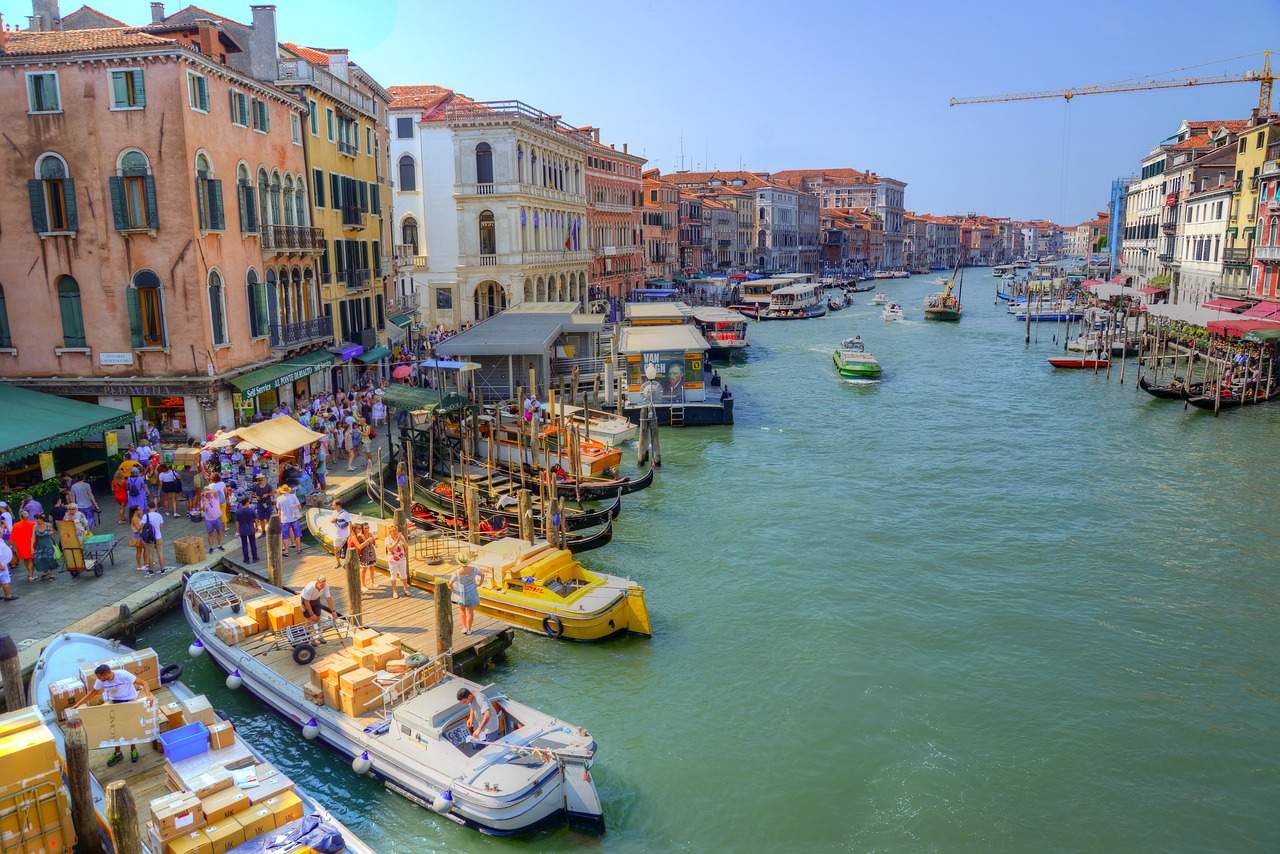 venice  rialto  italy free photo